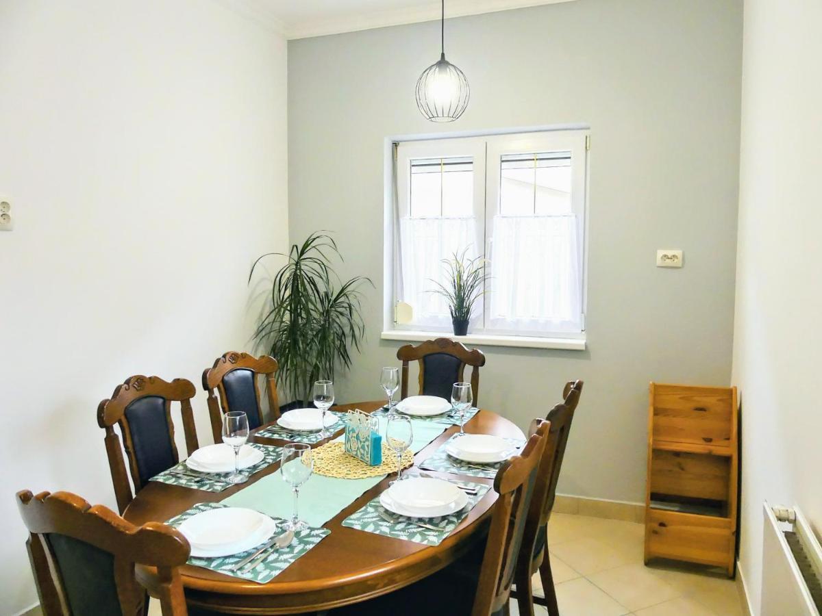 Hajduhegy Vendeghaz Apartment Eger Bagian luar foto