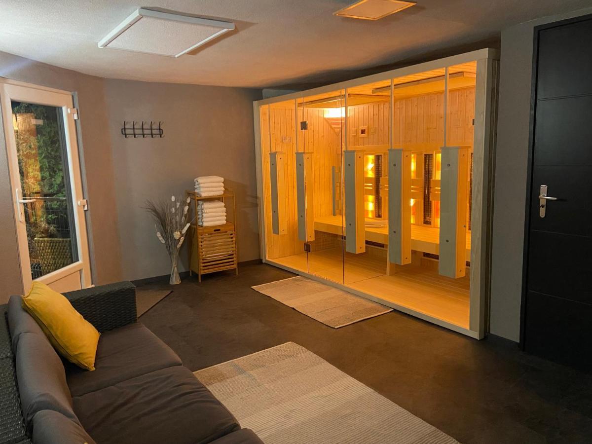 Hajduhegy Vendeghaz Apartment Eger Bagian luar foto