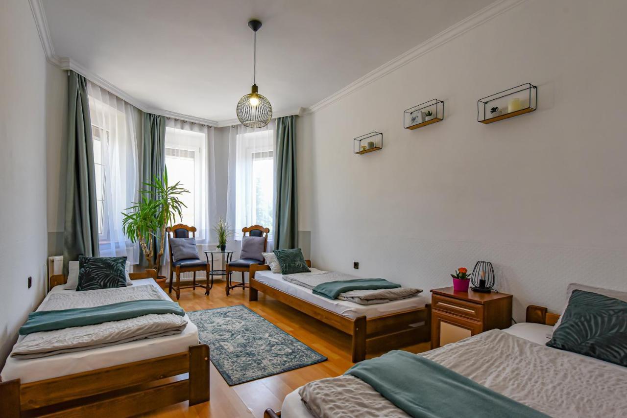 Hajduhegy Vendeghaz Apartment Eger Bagian luar foto