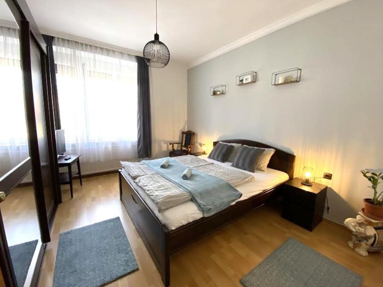 Hajduhegy Vendeghaz Apartment Eger Bagian luar foto
